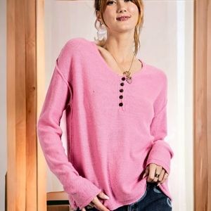 18046 Knit Henley Top